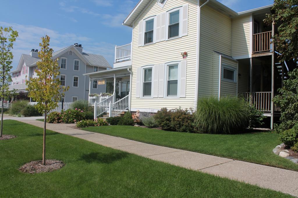 Captain'S Cottage Suites Grand Haven Habitación foto