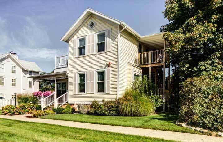 Captain'S Cottage Suites Grand Haven Exterior foto